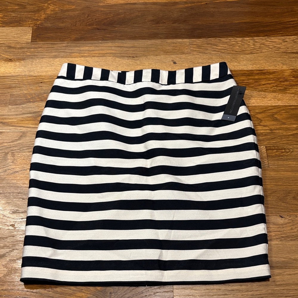 WORTHINGTON black bold stripe A-line skirt
